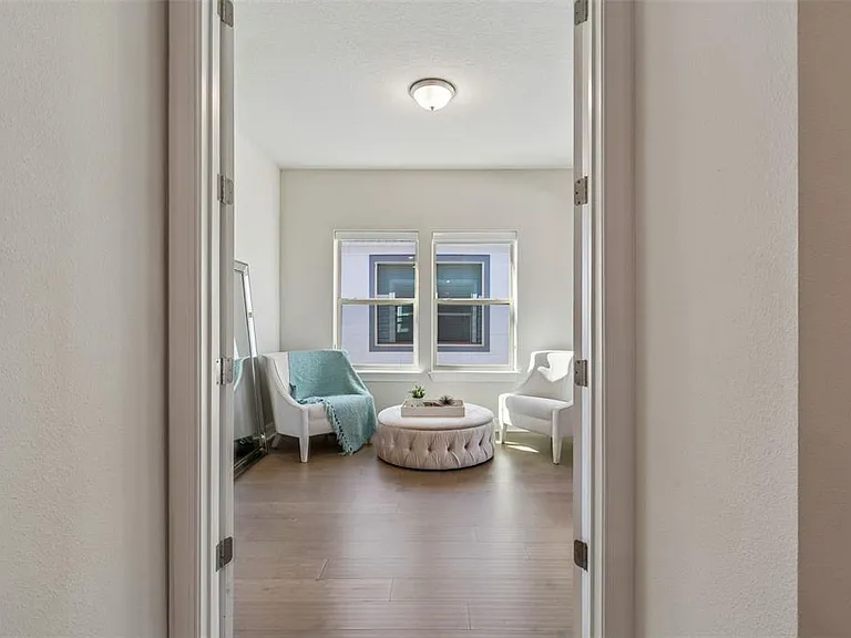 9070 Woodland Forest Rd — Photo 44