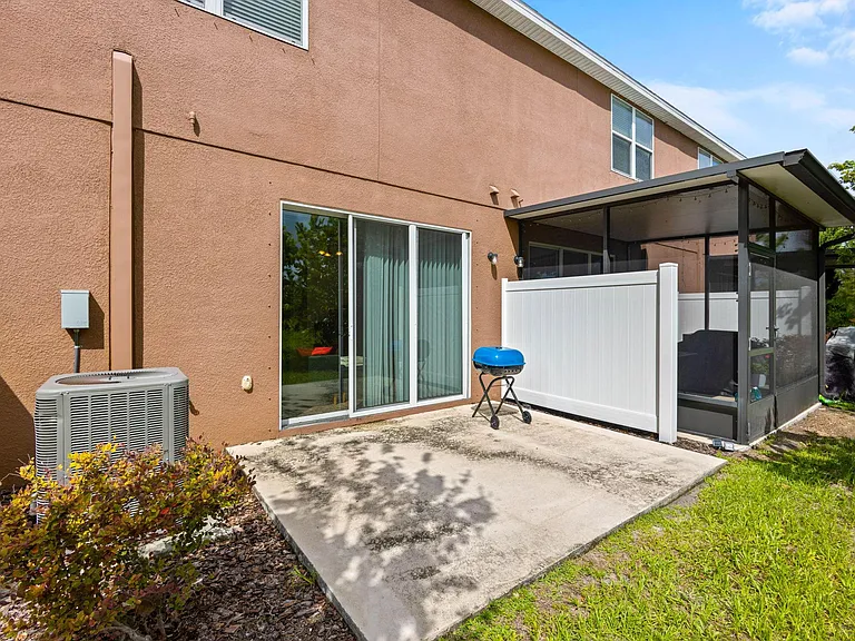 6917 Woodchase Glen Dr — Photo 30