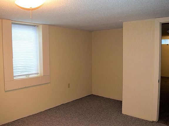 Lower level bedroom