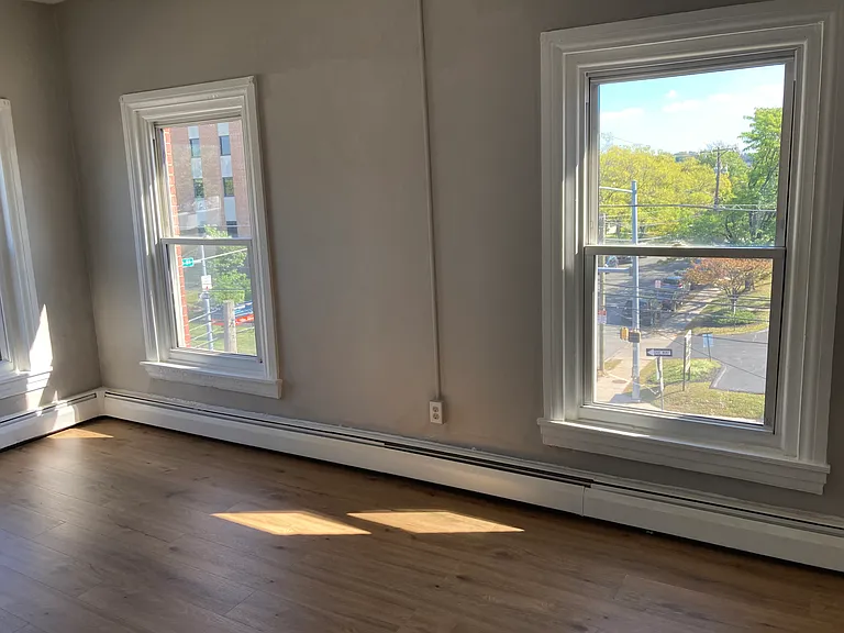 1351 Dekalb St #2 — Photo 6