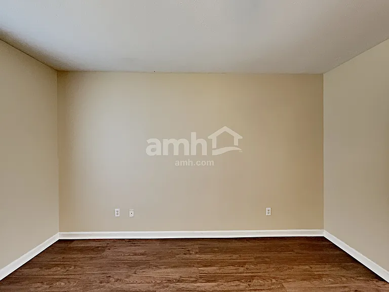 1137 Benton Mason Dr — Photo 6