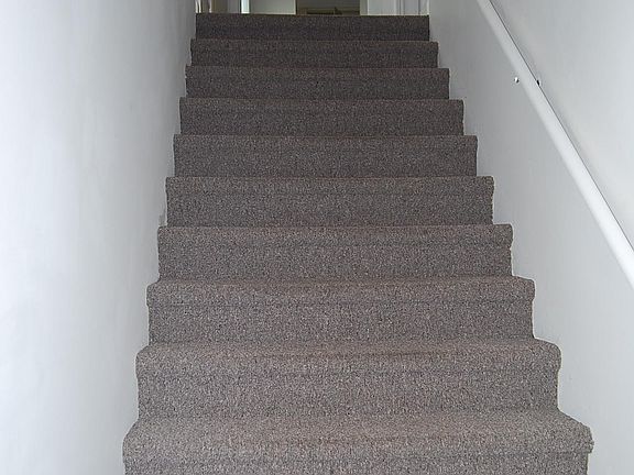 Going up stairs from foyer.