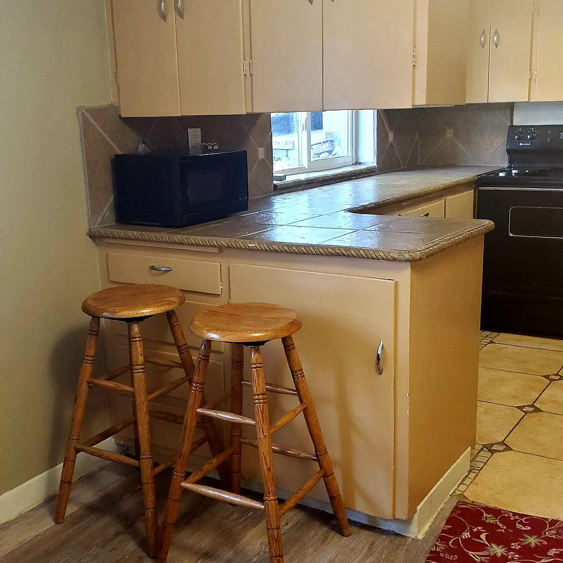 1375 E Gilmer Dr — Photo 4