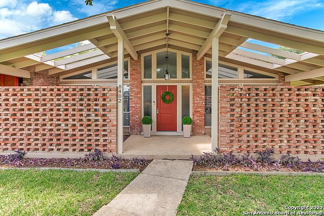 1st image of 8402 Laurelcrest Pl