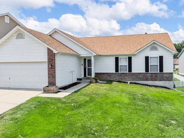 141 Majestic Lakes Blvd, Moscow Mills, MO 63362