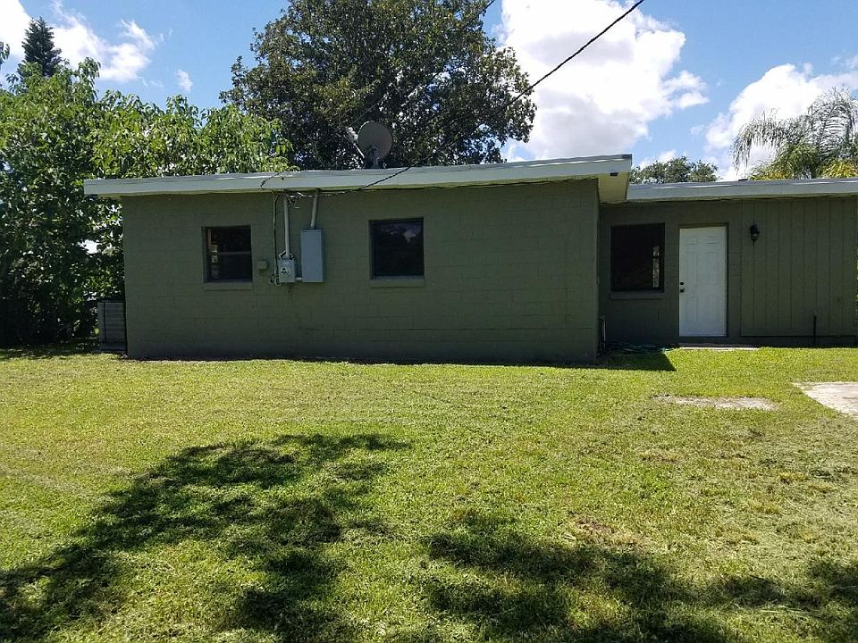 2nd image of 215 Hays Dr