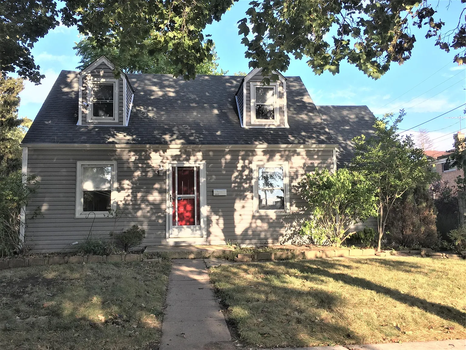 14643 Millard Ave — Photo 1
