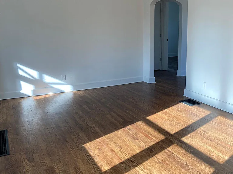 1119 Liberty Rd — Photo 13