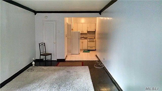 2nd image of 3538 75th St APT 6F