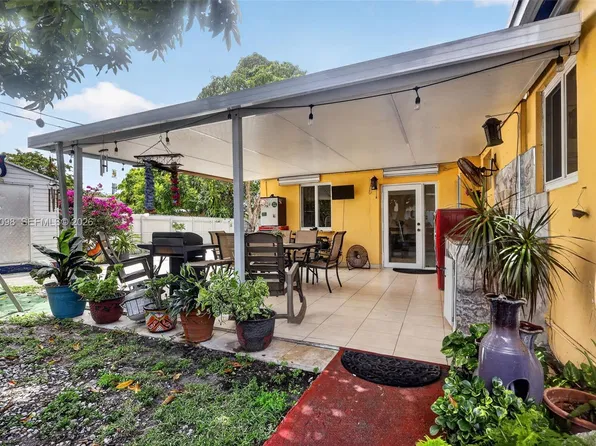 1440 N 68th Ave, Hollywood, FL 33024