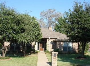 22 Edgemere Dr, Trophy Club, TX 76262