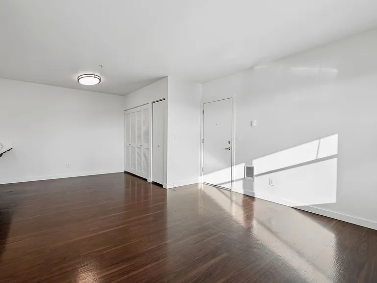 Haven Park Apartments — Photo 8