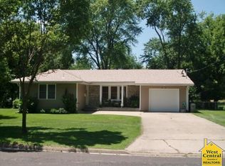 1210 S Arlington Ave, Sedalia, MO 65301