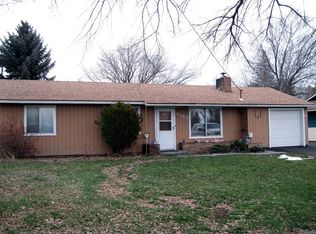 4267 Summers Ln, Klamath Falls, OR 97603