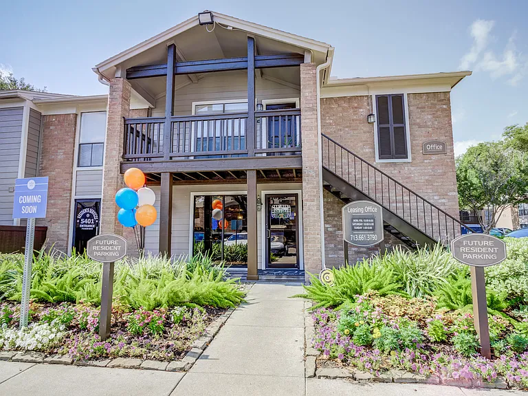 5401 Chimney Rock — Photo 15