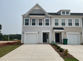 622 Blossom Run, Spartanburg, SC 29307