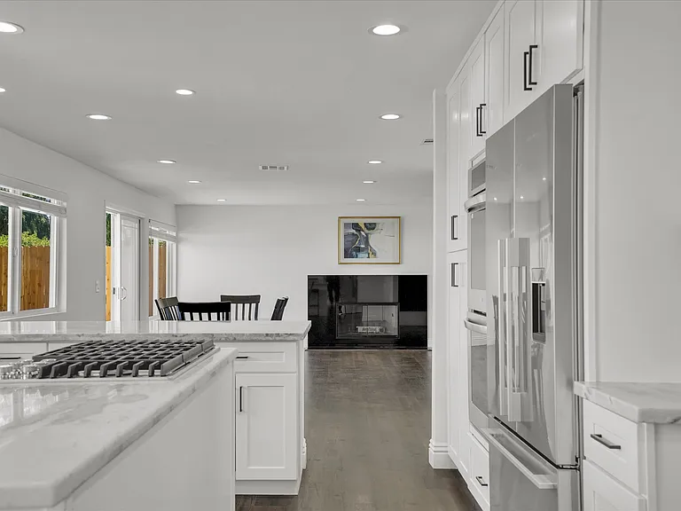 5952 Maury Ave — Photo 10