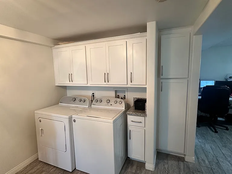 3046 Byron St #1 — Photo 11