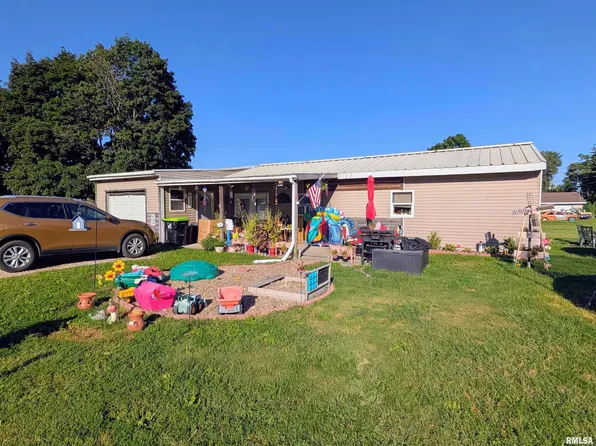 345 Walnut St, Bushnell, IL 61422