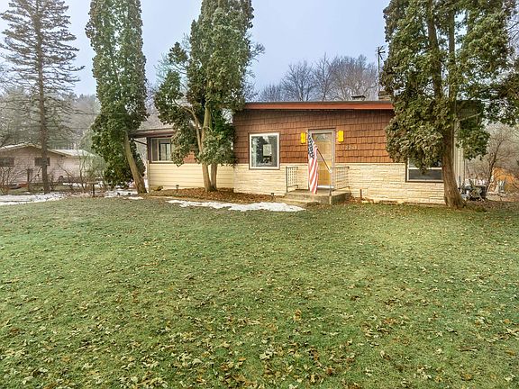 2nd image of 2261 S Syene Rd