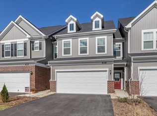 616 Switchgrass Ln #61005, Bolingbrook, IL