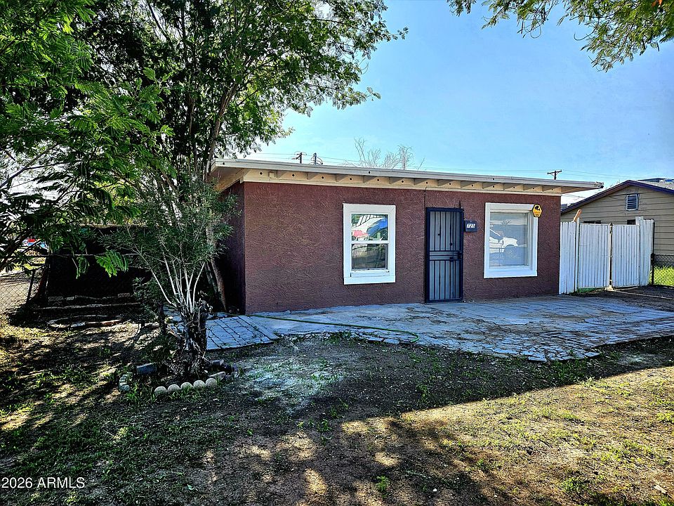 1st image of 725 W SOUTHGATE Avenue W