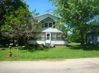 405 4th St, Garber, IA 52048