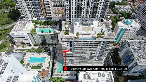 1010 SW 2nd Ave Photo 1