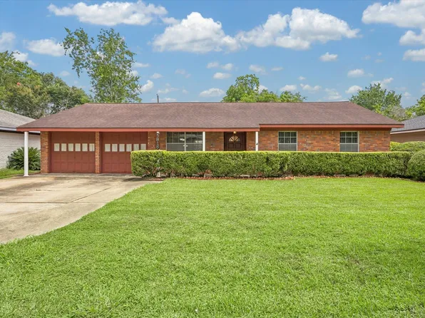 5818 Effingham Dr, Houston, TX 77035