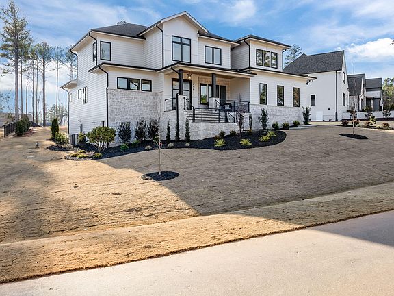 3rd image of 7961 Wexford Waters Ln