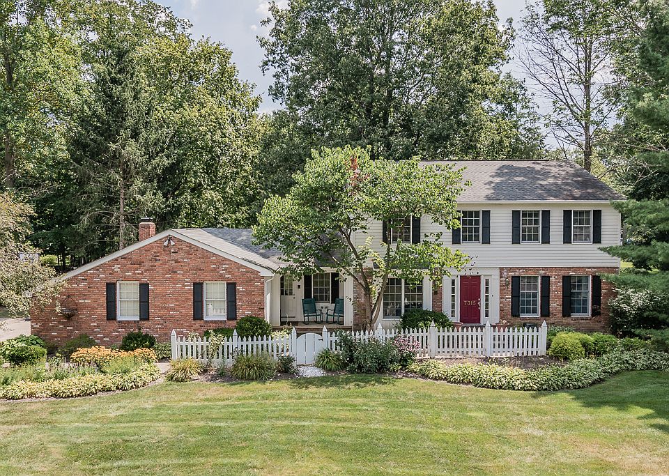 1st image of 7315 Lascala Dr