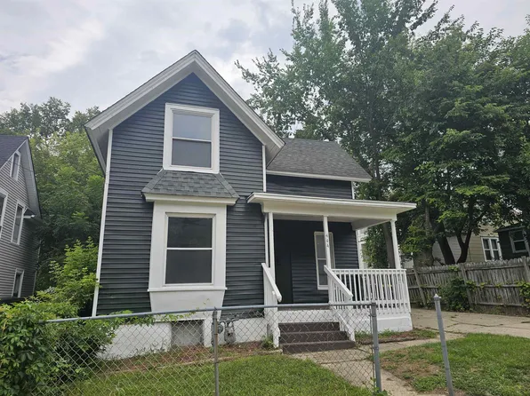 444 Forest Ave, Rockford, IL 61101