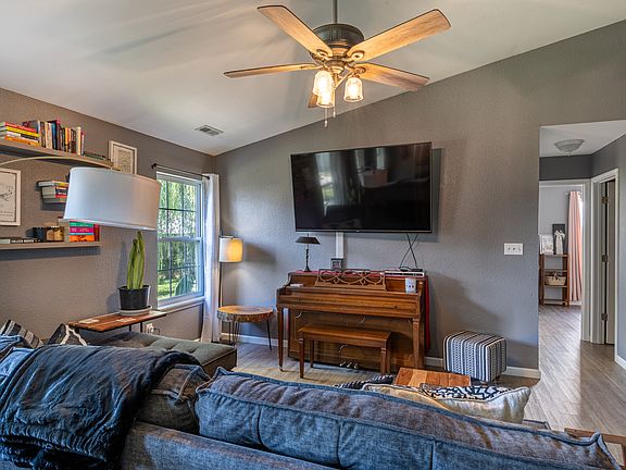 2nd image of 8510 Sweet Birch Dr
