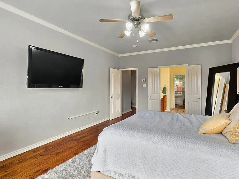 1236 Blue Brook Dr — Photo 25