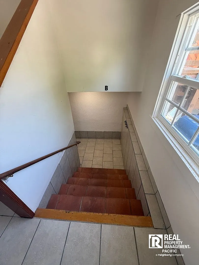 1435 Parker Street — Photo 3