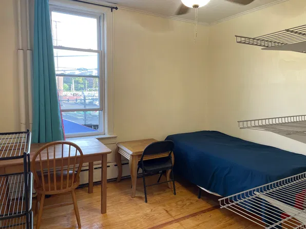 1659 Barnes Ave, Bronx, NY 10462