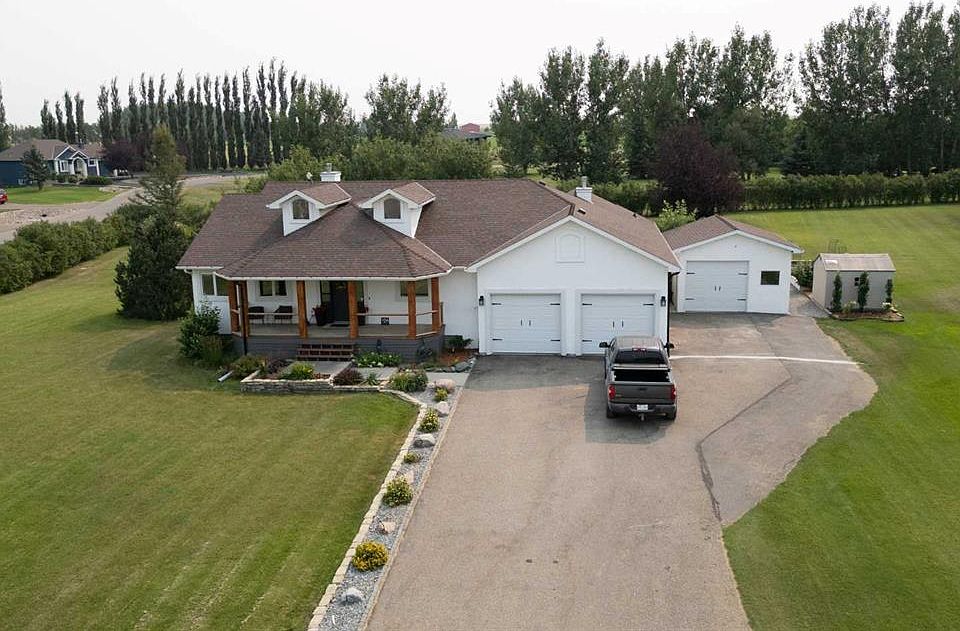 1st image of 106 N Bonavista Dr
