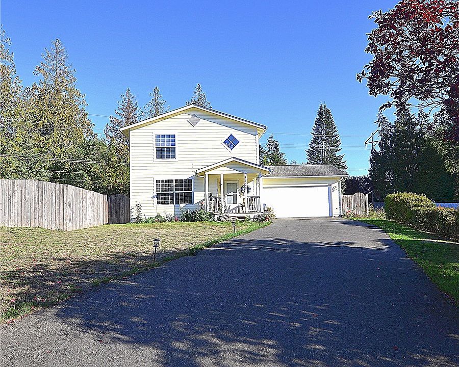 1st image of 19040 Megger Cir NE
