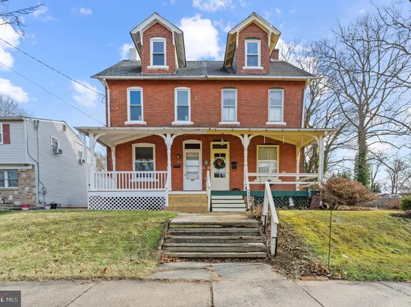 307 W Montgomery Ave, North Wales, PA 19454