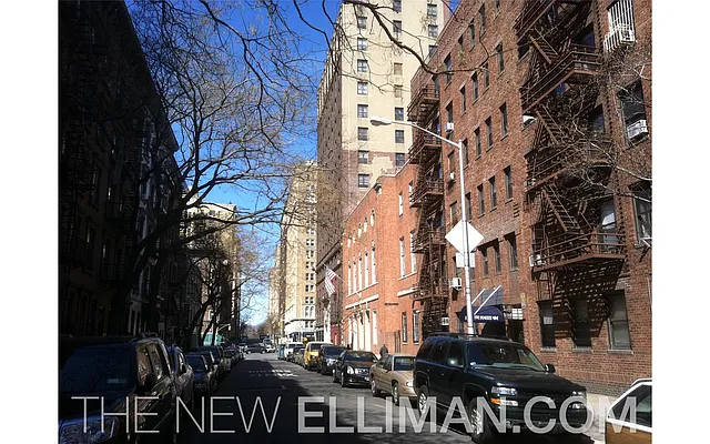Rented by Douglas Elliman | media 7