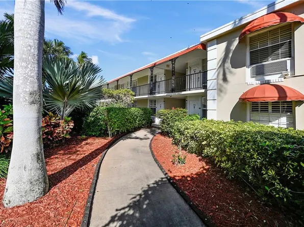 2555 Tamiami TRL N #239, NAPLES, FL 34103