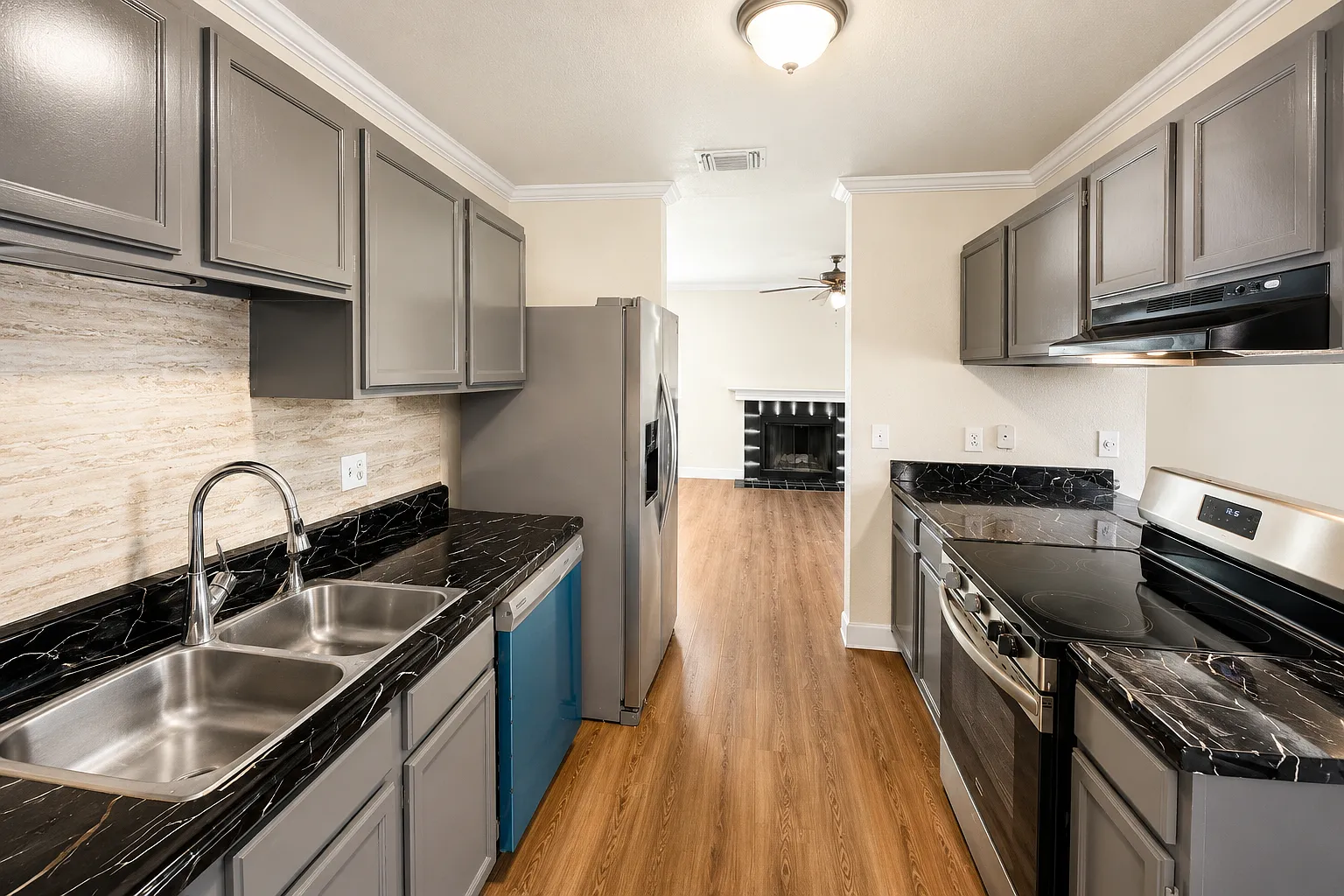 4 bed, 1457 sqft, $1,500 — Photo 4