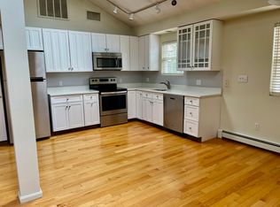 16 Summer Ave APT 23, Waltham, MA 02452
