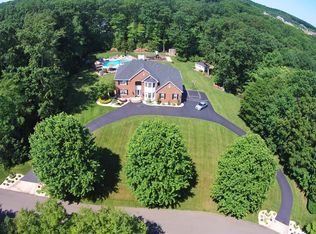 17 Chadwick Rd, Millstone Township, NJ 08535