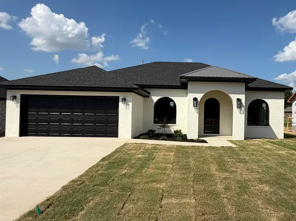 609 Carson St, Bono, AR 72416