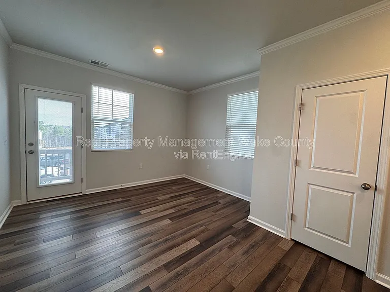 410 Odham Ln — Photo 36