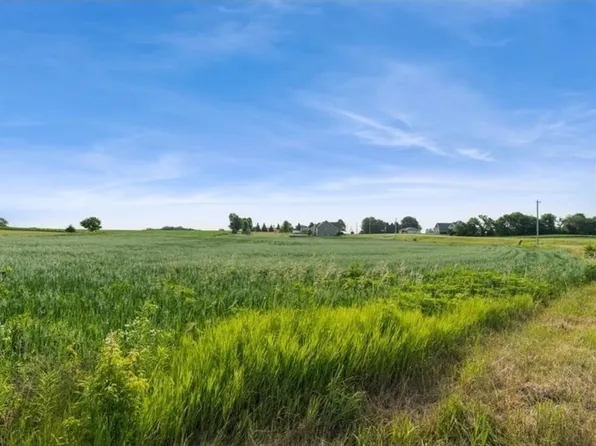 9575 SE 32nd Ave, Runnells, IA 50237