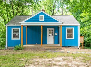 1402 Robinhood Rd, Durham, NC 27701