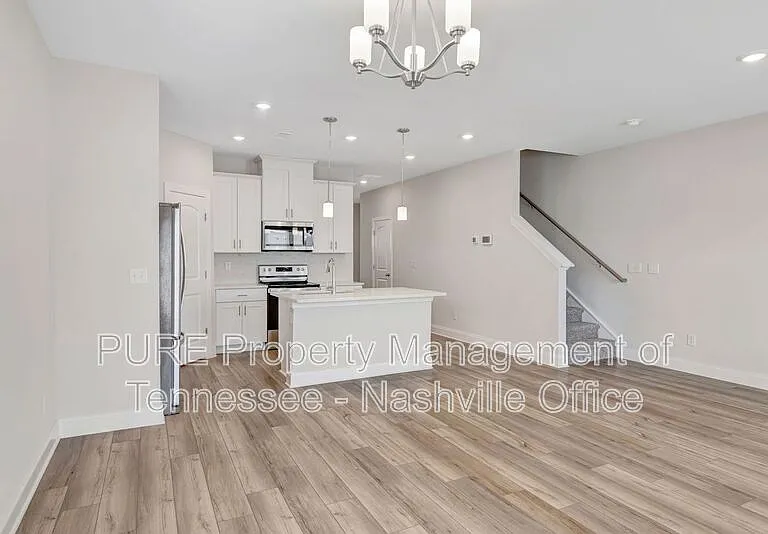 4519 Skywood Ln — Photo 15