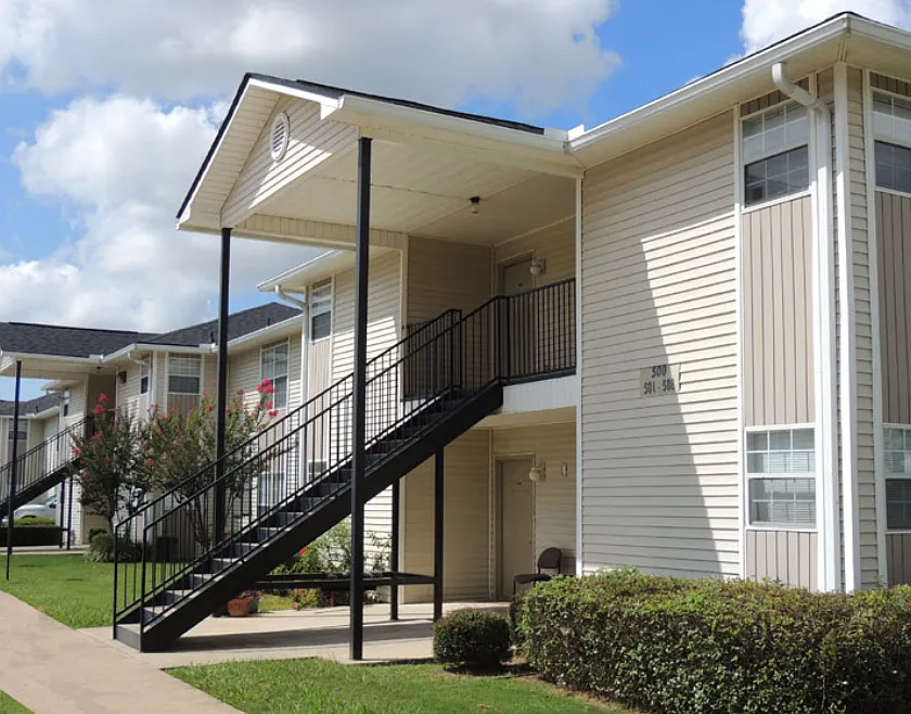 Fox Creek Apartments Shrevport — Photo 2